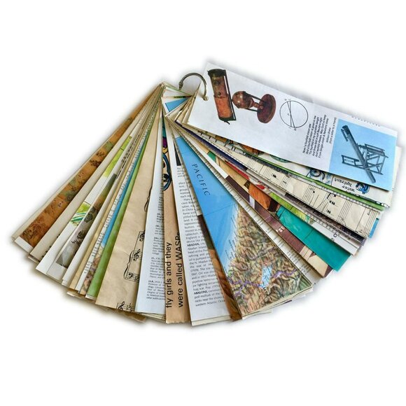 100 Plus Lot Collage Ephemera Unique Junk Journal Art Page Ring Bound mq - Picture 1 of 7